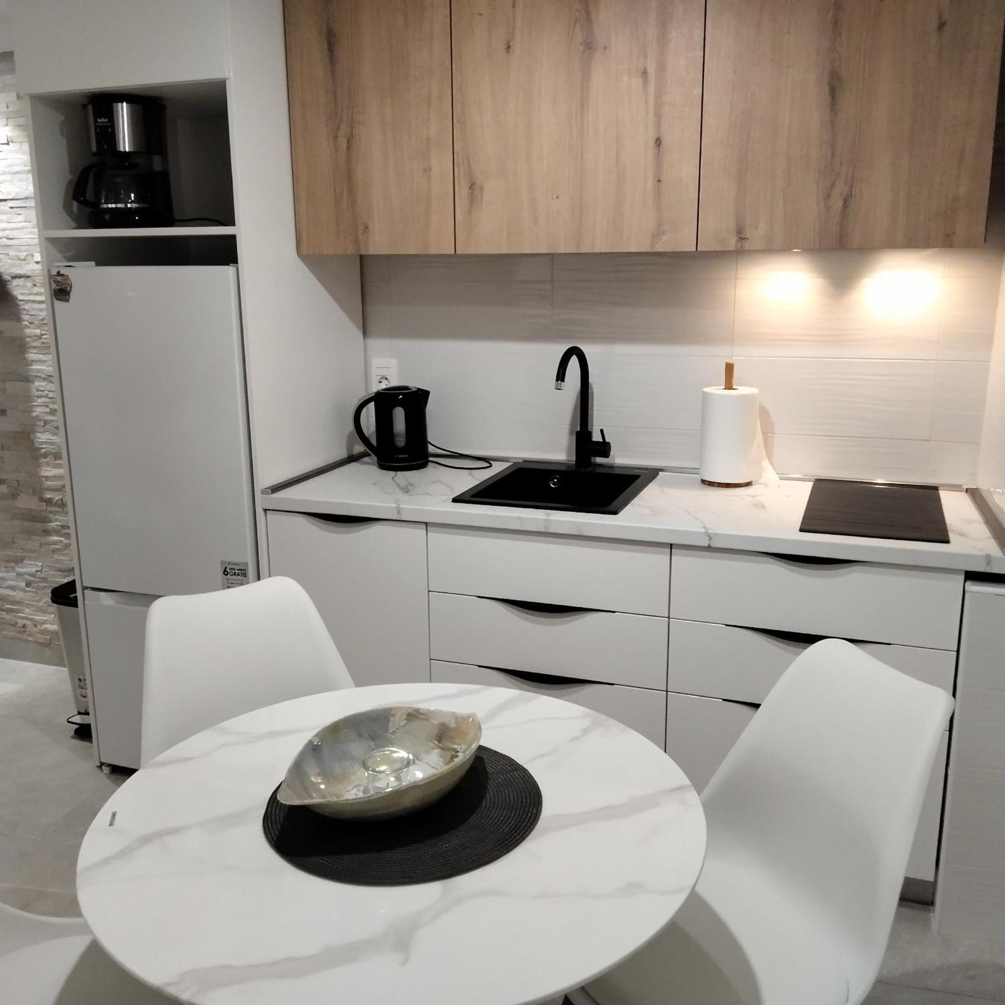 Old Town Baska Apartment Bagian luar foto